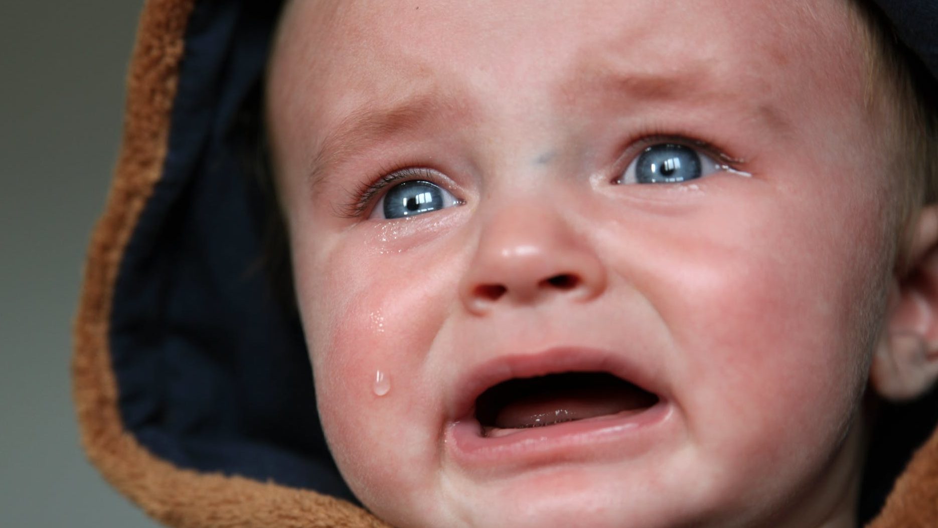 赤ちゃんがよく泣く時期のイメージ画像2